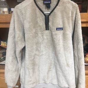 Patagonia Cream Fleece Quarter-Zip Pullover women’s large
